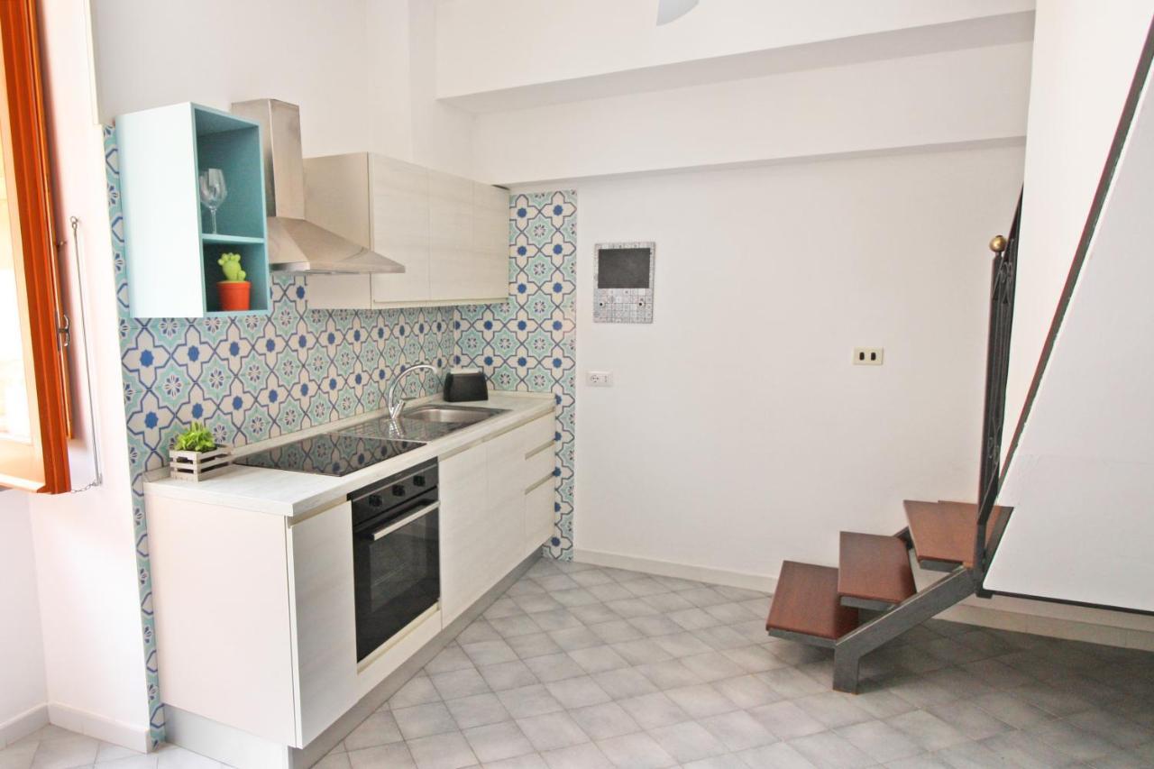 Mimi Sul Mare Apartment มัสซาลูเบรนเซ ภายนอก รูปภาพ