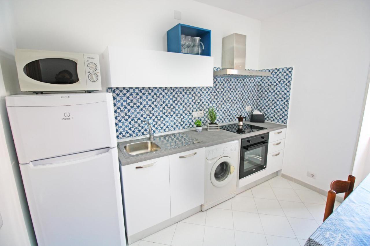 Mimi Sul Mare Apartment มัสซาลูเบรนเซ ภายนอก รูปภาพ