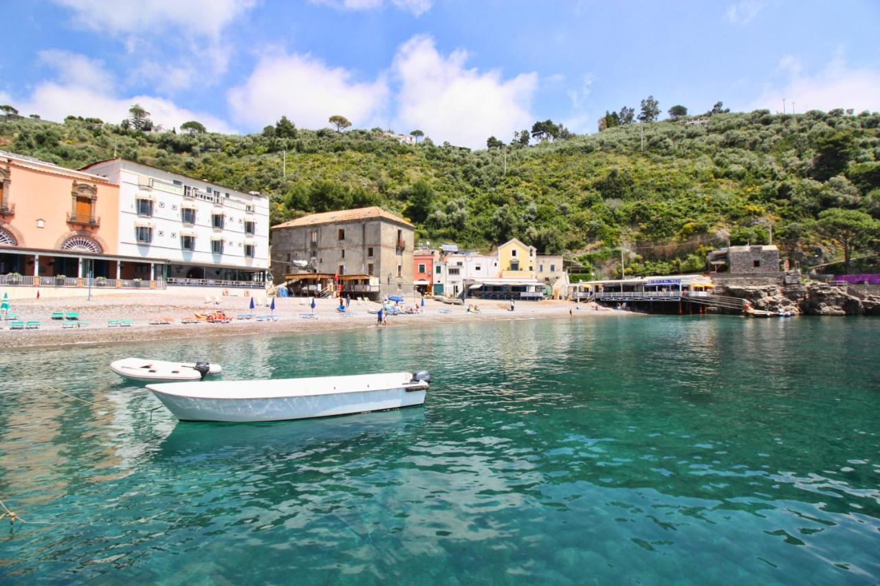 Mimi Sul Mare Apartment มัสซาลูเบรนเซ ภายนอก รูปภาพ