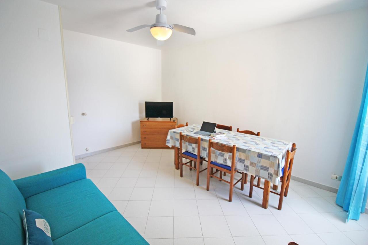 Mimi Sul Mare Apartment มัสซาลูเบรนเซ ภายนอก รูปภาพ