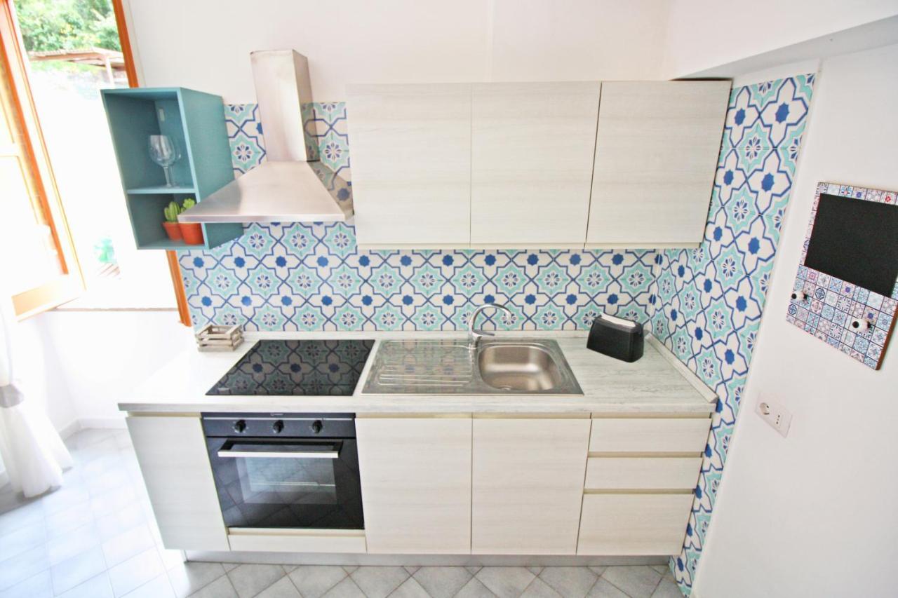 Mimi Sul Mare Apartment มัสซาลูเบรนเซ ภายนอก รูปภาพ