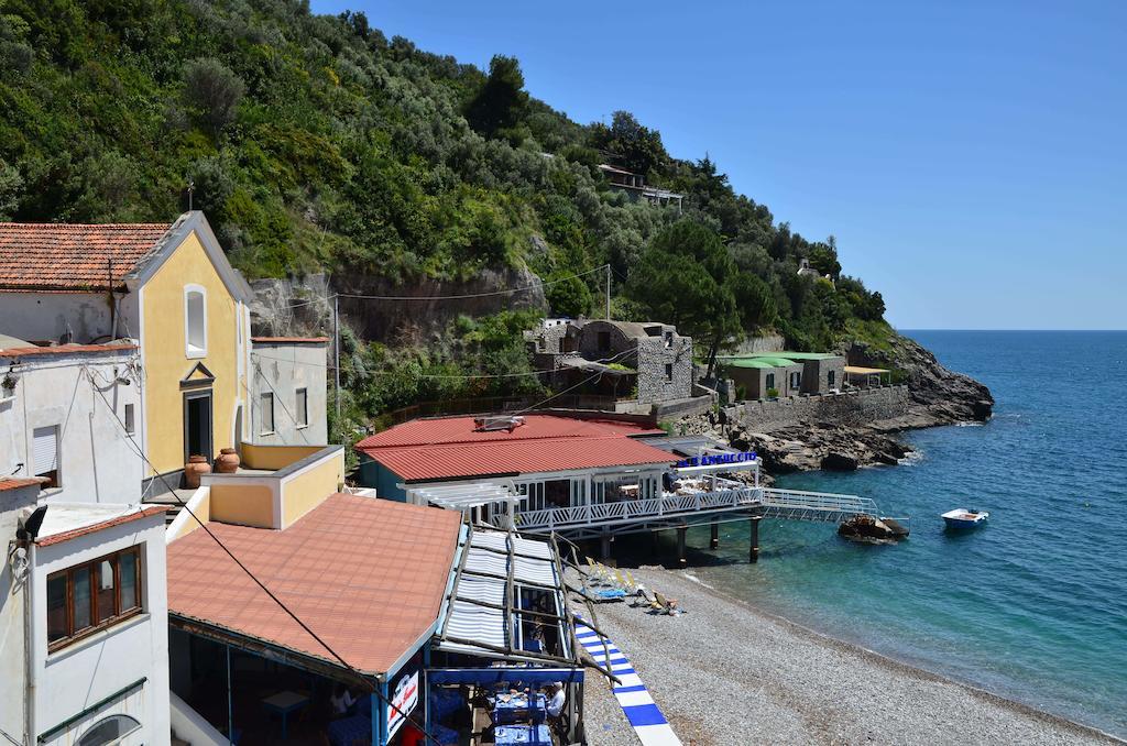 Mimi Sul Mare Apartment มัสซาลูเบรนเซ ภายนอก รูปภาพ